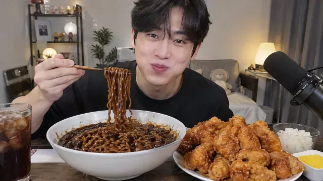 혼자 2인분 시켜도 눈치 안 보는 집 찾았어요